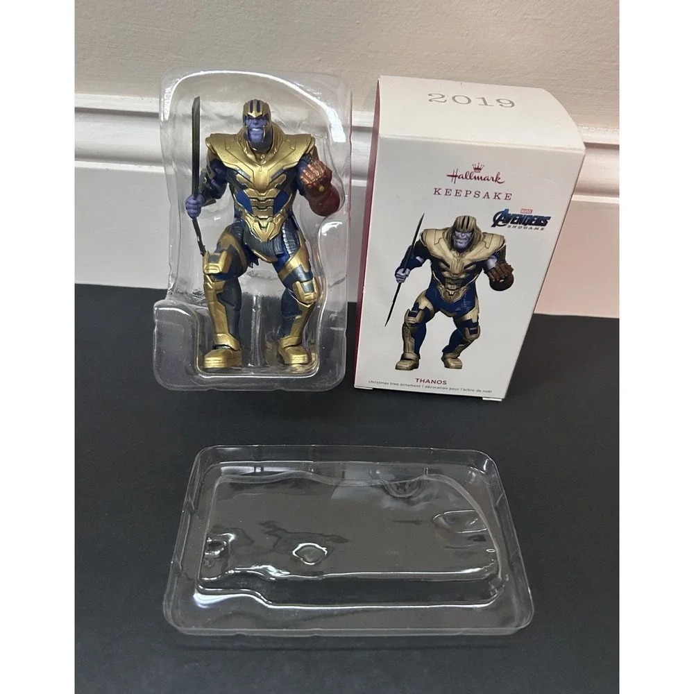 2019 Thanos Marvel Avengers Endgame Christmas Hallmark Keepsake Ornament
